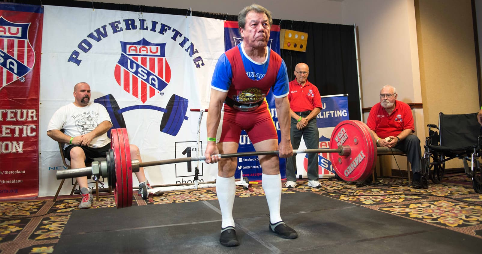 Oneida Elder Ray Fougnier lifting weights